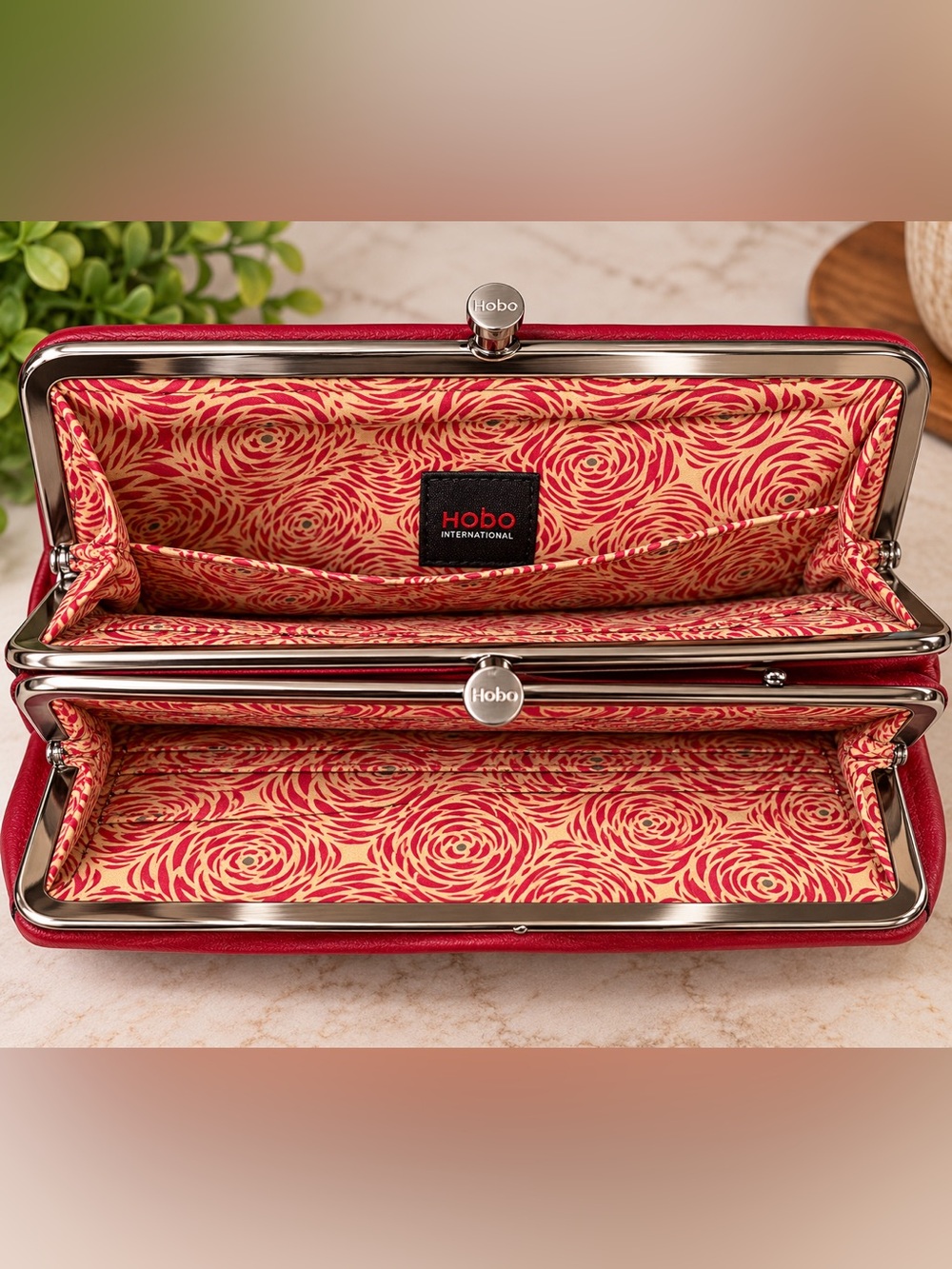 HOBO Red Leather Double Frame Kiss Lock Clutch Wallet Floral Lining - Picture 3 of 4